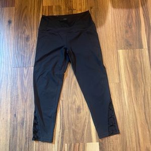 Victoria’s Secret Sport Leggings Size S Athletic Material